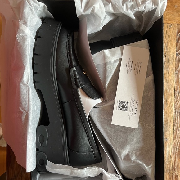 Coach Ruthie Loafer BRAND NEW - Picture 3 of 6